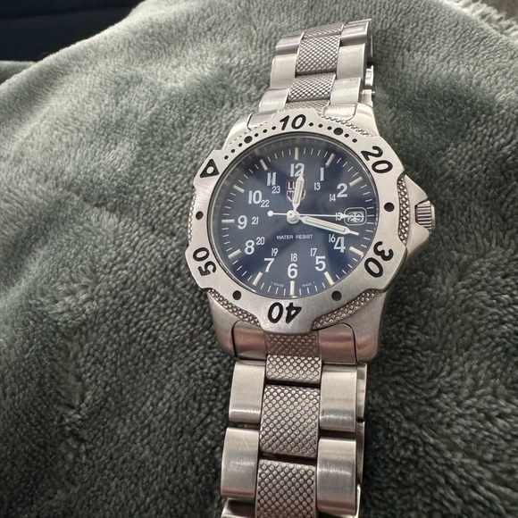 Luminox H3 MBM Watch - Picture 1 of 4